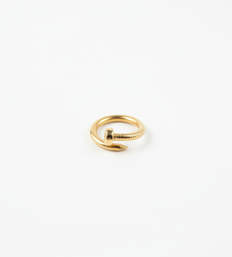 Nail Ring Gold