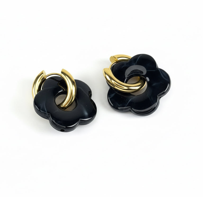 Daisy Gold Hoop Earrings